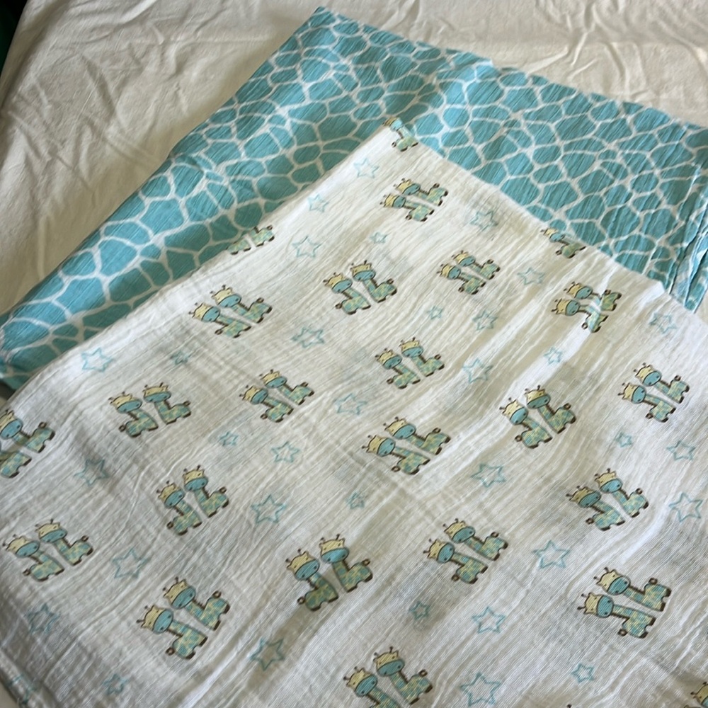 2x lollipop muslin swaddling blankets (large)